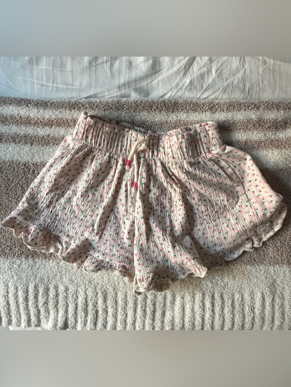 Zara Pink Smocked Ruffle Shorts with Tiny Floral Dots
